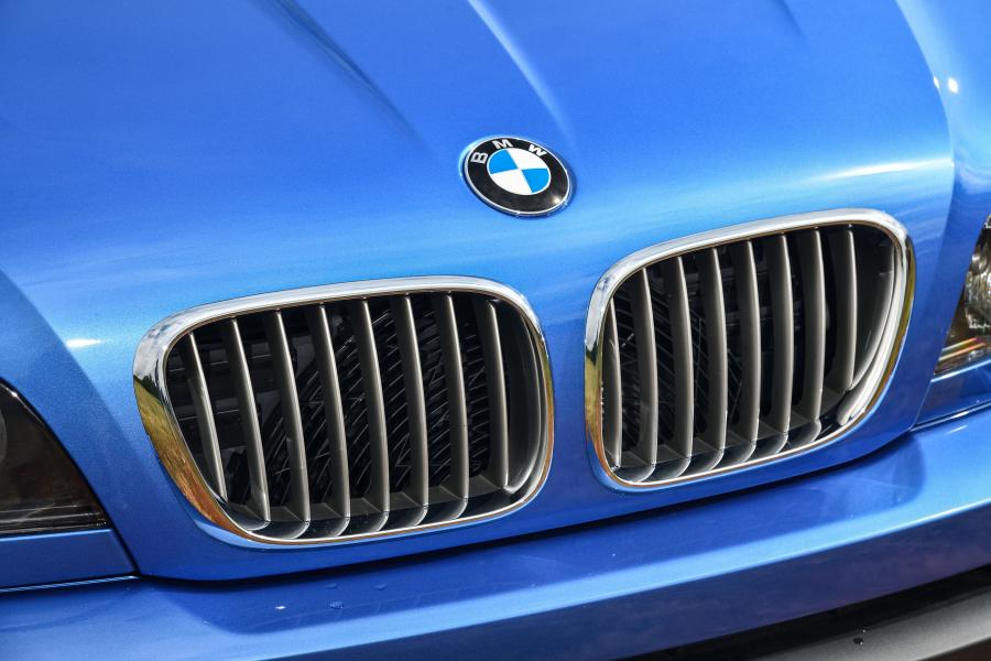 Детали экстерьера BMW X5 4.8is 2004 года  (NA) (фото 63 из 73)